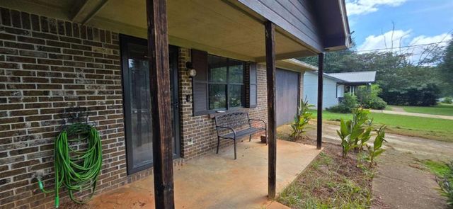 115 Grove Creek Drive, Locust Grove, GA 30248