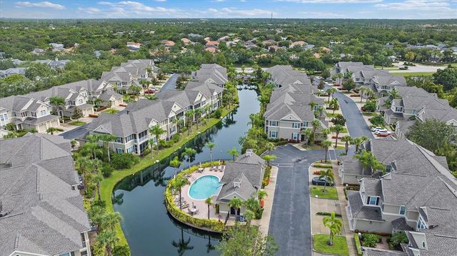 7580 PLANTATION CIRCLE, Bradenton, FL 34201