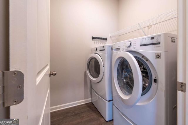 6872 Lake Overlook Lane, Flowery Branch, GA 30542