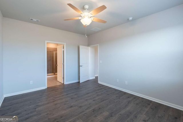 6872 Lake Overlook Lane, Flowery Branch, GA 30542