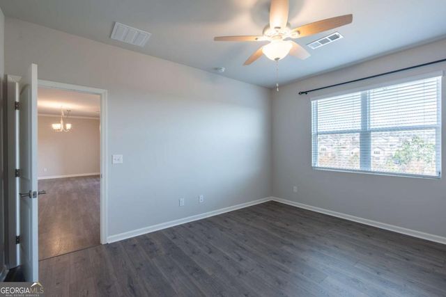 6872 Lake Overlook Lane, Flowery Branch, GA 30542