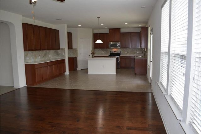 1425 Berlin LN, Austin, TX 78753