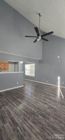 10623 Campion Court, Charlotte, NC 28213