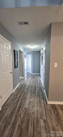 10623 Campion Court, Charlotte, NC 28213