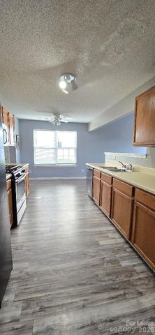 10623 Campion Court, Charlotte, NC 28213