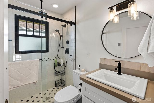 315 Steilacoom Street, Steilacoom, WA 98388