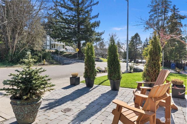 315 Steilacoom Street, Steilacoom, WA 98388