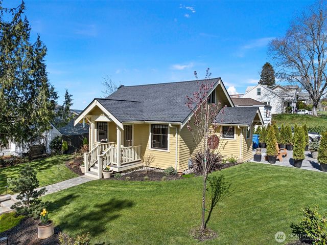 315 Steilacoom Street, Steilacoom, WA 98388