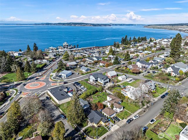 315 Steilacoom Street, Steilacoom, WA 98388