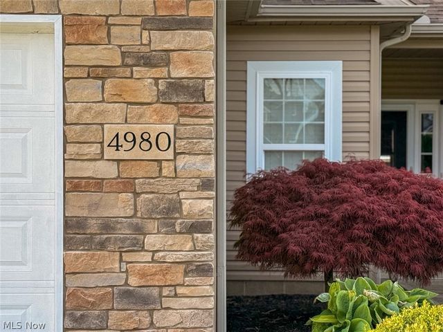 4980 Mandarin Drive, Seville, OH 44273