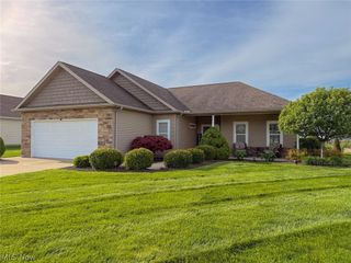 4980 Mandarin Drive, Seville, OH 44273
