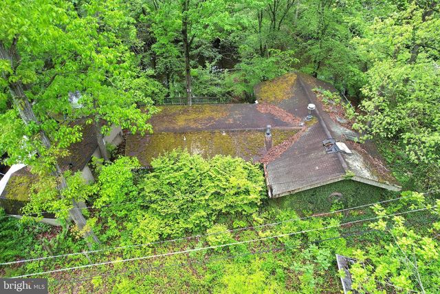 38 NORTH RD, Mount Holly, NJ 08060