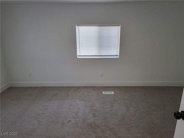 211 West Duck Creek Road, Pahrump, NV 89048