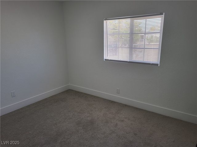 211 West Duck Creek Road, Pahrump, NV 89048