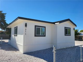 211 West Duck Creek Road, Pahrump, NV 89048
