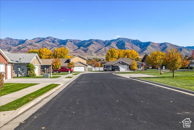 275 W 60 S, Hyde Park, UT 84318