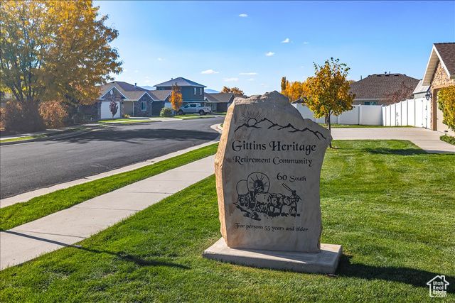 275 W 60 S, Hyde Park, UT 84318