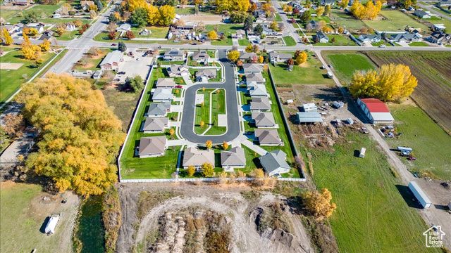 275 W 60 S, Hyde Park, UT 84318