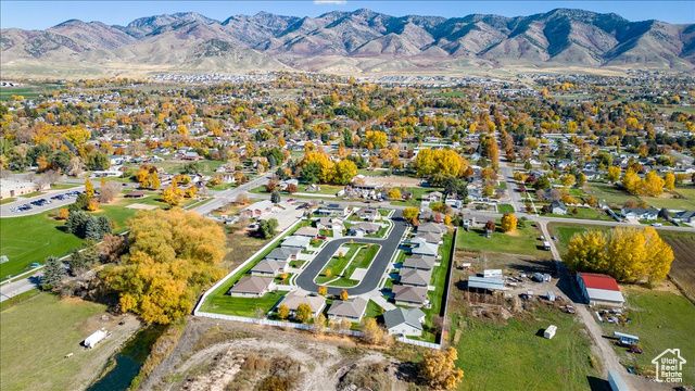 275 W 60 S, Hyde Park, UT 84318