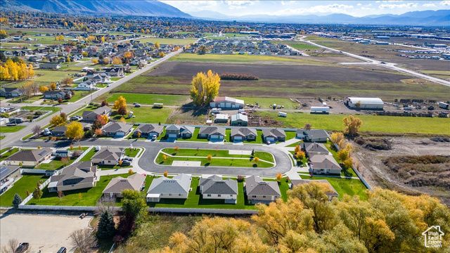 275 W 60 S, Hyde Park, UT 84318