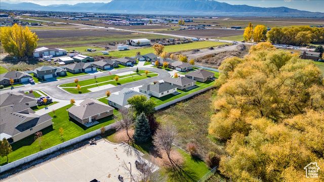 275 W 60 S, Hyde Park, UT 84318