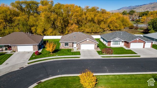 275 W 60 S, Hyde Park, UT 84318