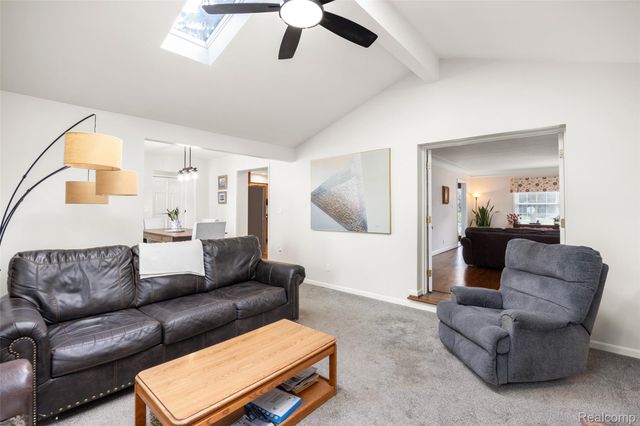 244 Kerby Road, Grosse Pointe Farms, MI 48236