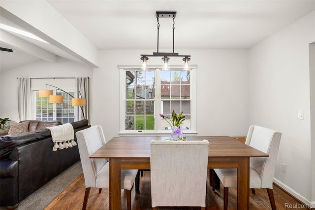 244 Kerby Road, Grosse Pointe Farms, MI 48236