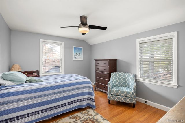 244 Kerby Road, Grosse Pointe Farms, MI 48236