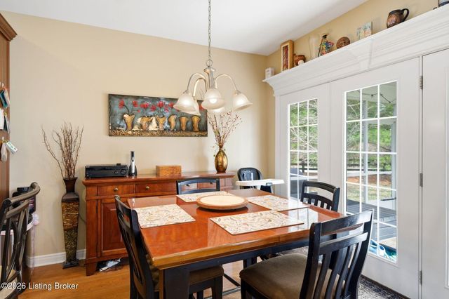 16704 Taddington Pl, Louisville, KY 40245