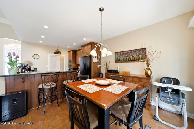 16704 Taddington Pl, Louisville, KY 40245