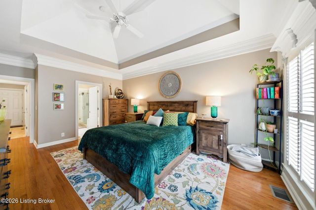 16704 Taddington Pl, Louisville, KY 40245