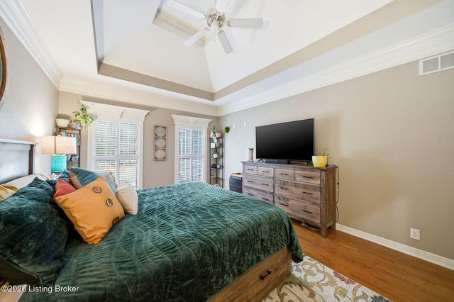 16704 Taddington Pl, Louisville, KY 40245