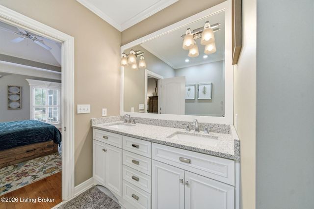 16704 Taddington Pl, Louisville, KY 40245