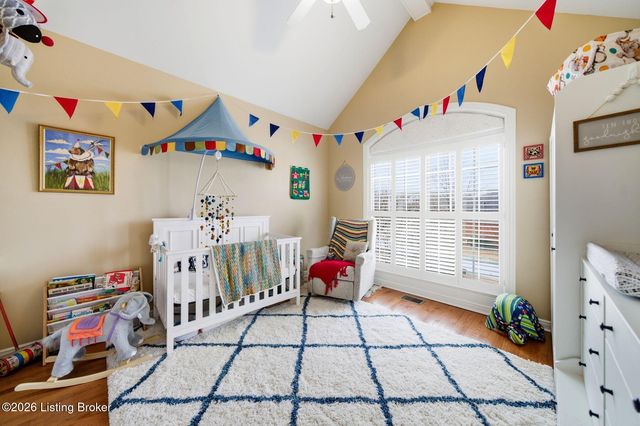 16704 Taddington Pl, Louisville, KY 40245