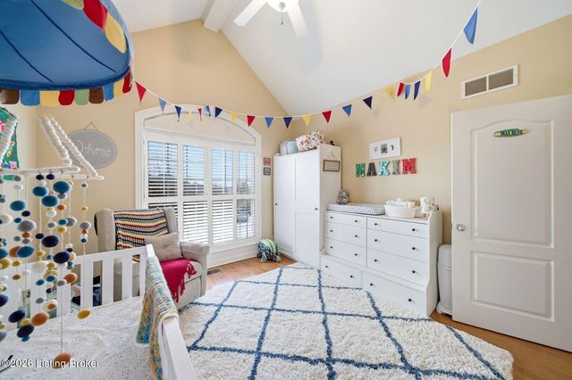 16704 Taddington Pl, Louisville, KY 40245