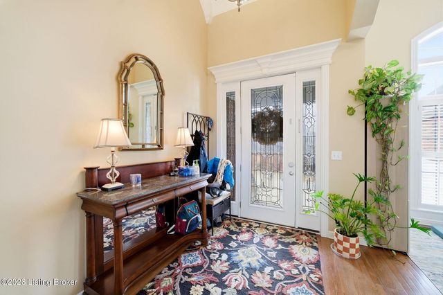 16704 Taddington Pl, Louisville, KY 40245