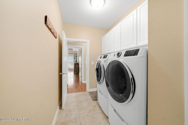 16704 Taddington Pl, Louisville, KY 40245