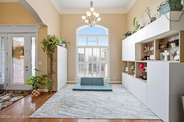 16704 Taddington Pl, Louisville, KY 40245