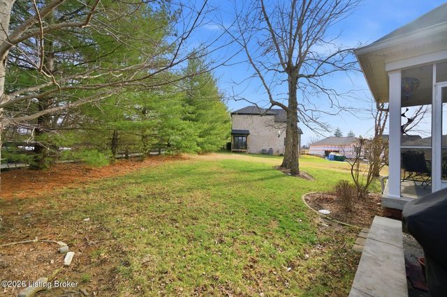 16704 Taddington Pl, Louisville, KY 40245