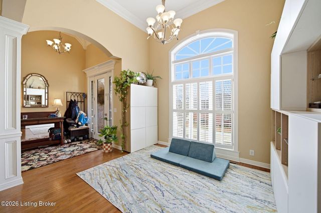 16704 Taddington Pl, Louisville, KY 40245