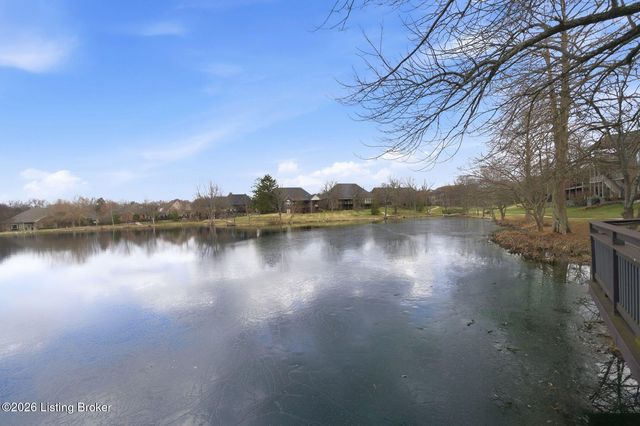 16704 Taddington Pl, Louisville, KY 40245