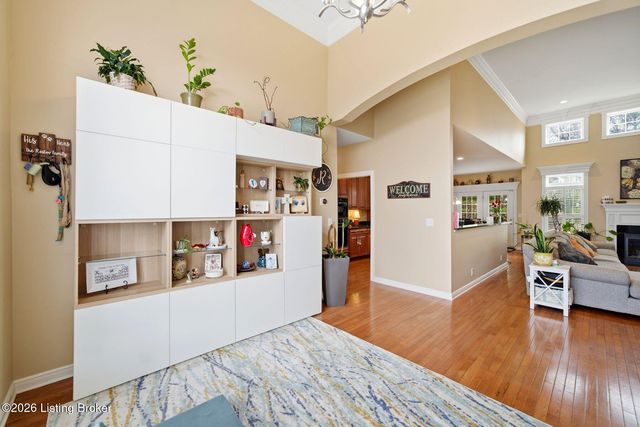 16704 Taddington Pl, Louisville, KY 40245