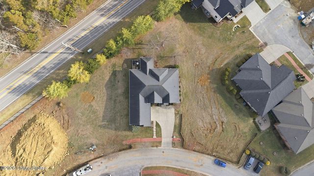 16704 Taddington Pl, Louisville, KY 40245