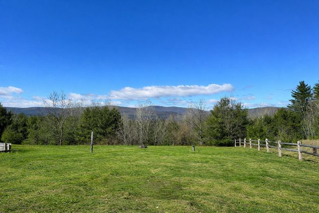 49 Sherri Lane, Clarendon, VT 05759