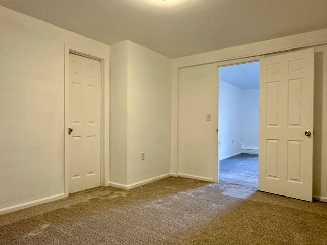 49 Sherri Lane, Clarendon, VT 05759