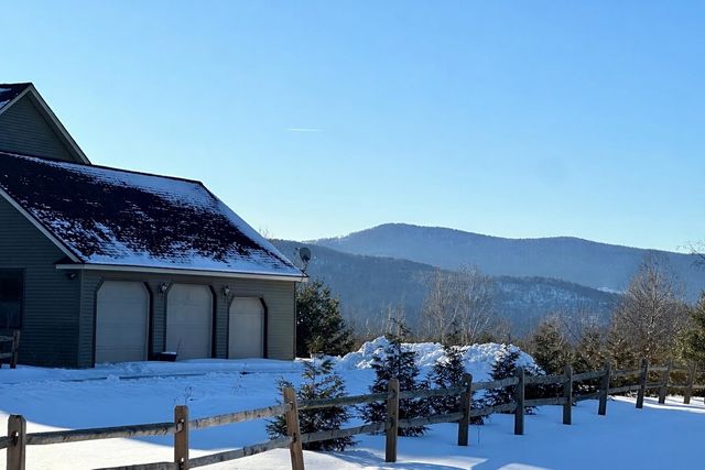 49 Sherri Lane, Clarendon, VT 05759