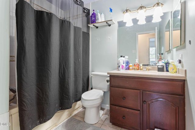 609 Francis Court, Spring Lake, NC 28390