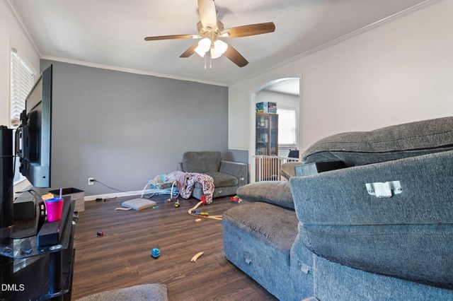 609 Francis Court, Spring Lake, NC 28390