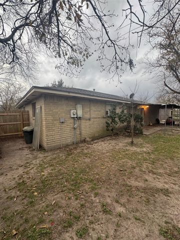 7810 Willow Mint Lane, Houston, TX 77086